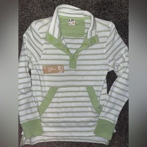 LIV Life Integrity Earth Womens Pullover